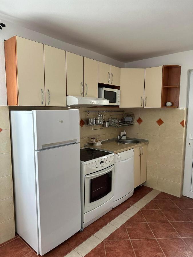 Apartmani Emily & Jully Nikšić Exterior foto